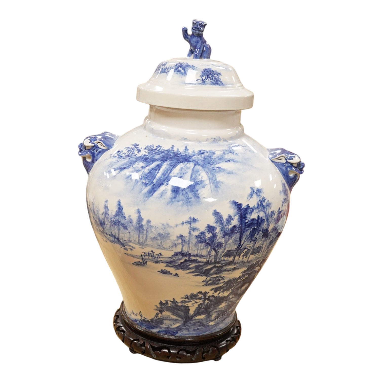 A Chinese blue and white ovoid shaped vase and cover on stand and a Japanese Kutani bowl decorated with figures, largest 46cm high